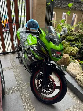 Kawasaki ninja Krr 2015 km 150