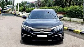 km33rb honda civic es sedan turbo 2019 pakai 2020 hitam tangan pertama