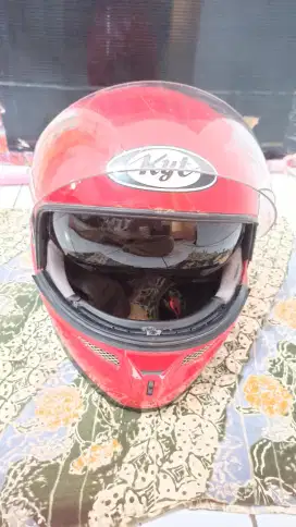 Helm KYT full face