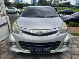 Avanza veloz 1.5 metik th 2012