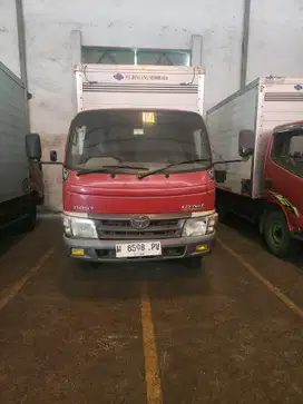 Toyota Dyna 2013 Diesel