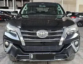 Baru 63rban Km Toyota Fortuner VRZ 4x4 A/T ( Matic ) 2016/ 2019 Hitam