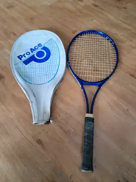 Raket Tenis Pro Ace