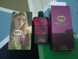 Parfum Wanita wangi