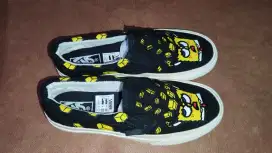 Sepatu Anak Vans Size 32 (Bonus Kaus Kaki + Topi Anak)