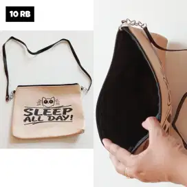 TAS SELEMPANG WANITA WARNA KREM