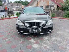 Di jual mercy s350L facelift good condition