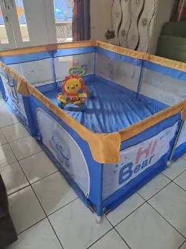 Dijual tempat main anak + untuk belajar jalan anak