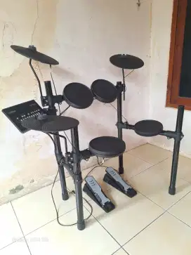 Drum elektrik yamaha dtx 402