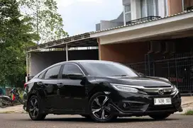 Civic  ES Turbo 2016 Hitam Metalik (Aha Gallery)