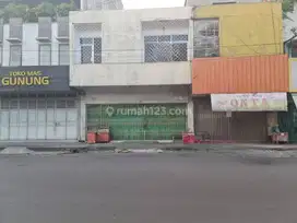 Ruko strategis di kawasan premium dekat pasar klewer coyudan solo