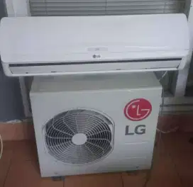 AC LG turbo cool 1/2 PK