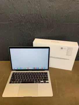 Macbook Air 2020 i7 13inch