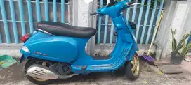 Vespa s125 3V IE AT