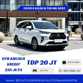 DP MINIM Toyota Veloz Q TSS 1.5 AT NIK 2023 Putih