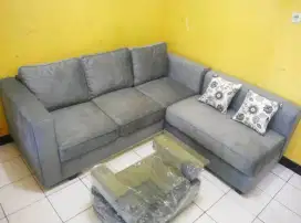 Sofa abu abu minimalis