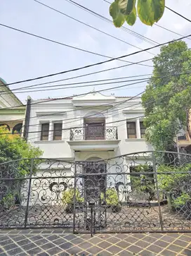 Rumah Mewah Pondok Indah Siap Huni