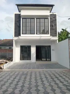 Rumah Konsep SIAP HUNI di Jalan Raya Fatmawati Pedurungan