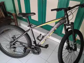 SEPEDA ALTON BEAST UKURAN 27,5 BEKAS