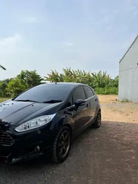 For sale ford fiesta 1.0 ecoboost tipe tertinggi