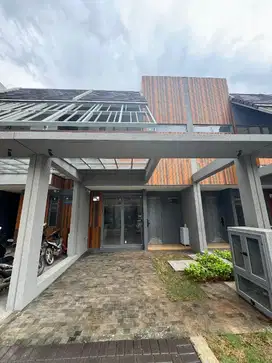 rumah sewa sangat murah di harapan indah fasilitas kolam renang