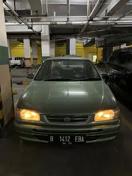 Toyota corolla AE111 ( AT )