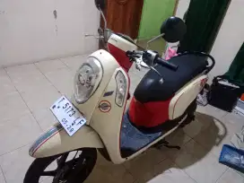 Di jual SCOOPY FI 2013 SS LENGKAP