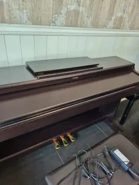 Piano Digital Yamaha YDP 165, seri diatas YDP 145