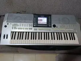 Keyboard Yamaha Psr-s 710