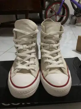 Sepatu Converse