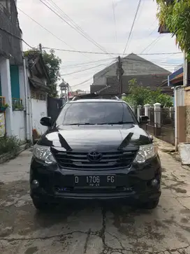 Toyota Fortuner 2012 Diesel