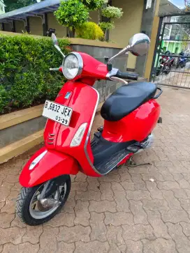 Primavera iget 3V merah istimewa