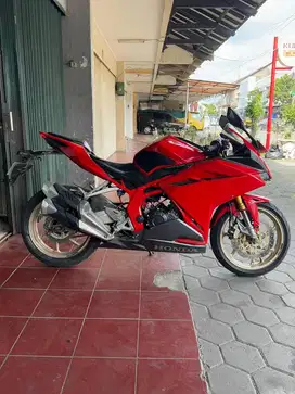 Honda CBR 250 RR 2017 Merah Bekas