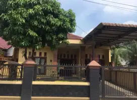 Disewakan rumah semi furnish di daerah medan johor