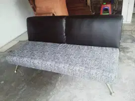 Sofabed/sofa lipat