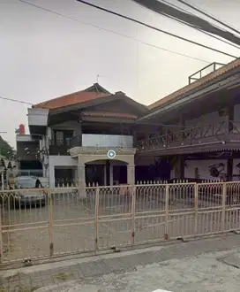 jual rumah usaha ex resto raya wiyung luas 2000 cocok bisnis