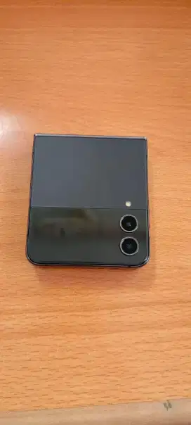 REPRICE!!! SAMSUNG FLIP 4 8/256 GRAPHITE