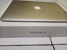 MacBook air i5 MID 2014 4/256SSD