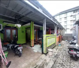 Rumah di pondok gede LT 50m dkt ke jln raya angkot