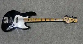 Bass elektrik fender jazz custom