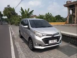 Daihatsu sigra 1.2 R 2018 Plat L jumilan mobil bekas sekoto kediri