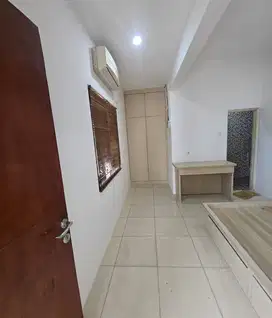 Kost kamar baru dgn k.mandi dalam, pintu  pribadi di anggrek loka BSD