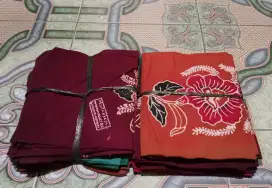 Sarung guling motif bunga merk pelita jaya