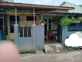 Dijual Cepat Bedeng 2 pintu di Jl.Muhajirin 4 Belakang Poltek Unsri