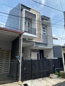 Dijual Rumah selesai renov siap huni Kranggan permai Cibubur