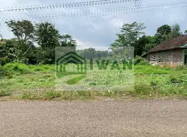 Tanah Pekarangan/Kering Hadap Jalan DPU Ada Sungainya Dekat Exit Tol
