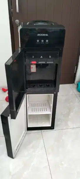 Dispenser merk Modena DD 1380 (2nd)