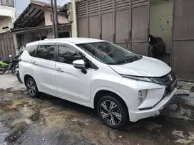 Mitsubishi Xpander Ultimate AT Matic Tahun 2021 Putih , 2022