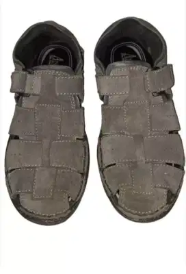 Sandal sepatu second branded Ancarici size 42