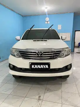 Toyota Fortuner G VNT MT Diesel 2012 ODO Rendah Full Original